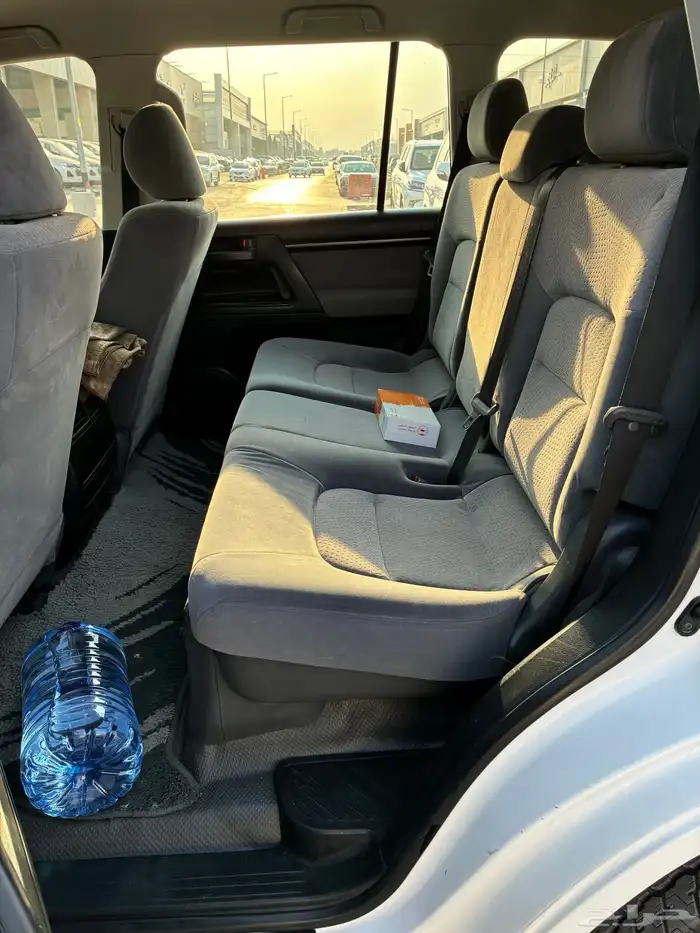 لاندكروزر 2010 9