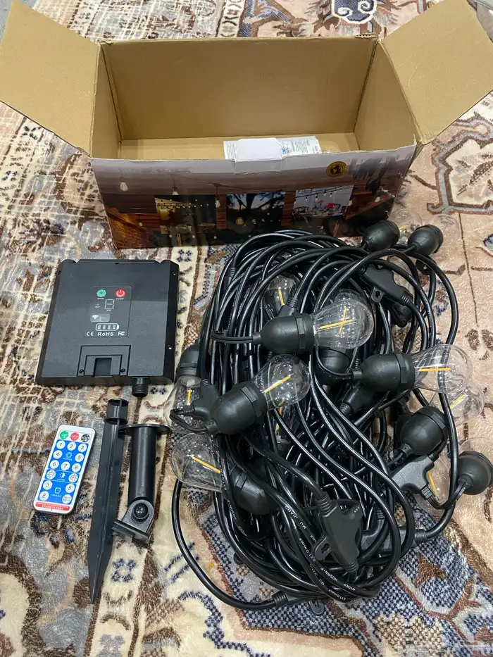 عقد لمبات على الطاقة الشمسية 0