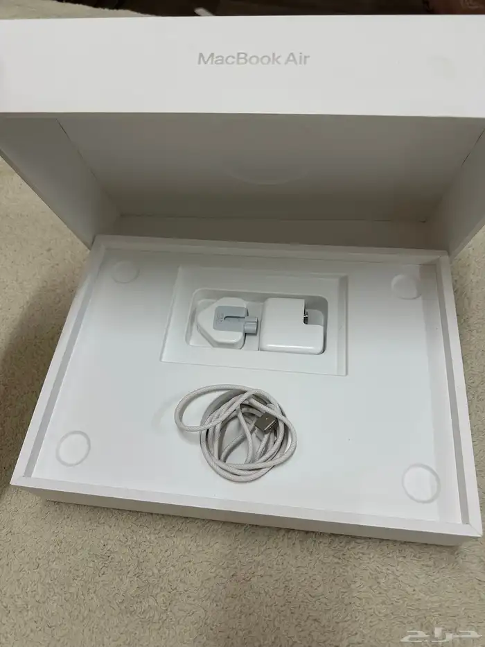 لابتوب ماك بوك ابل 2