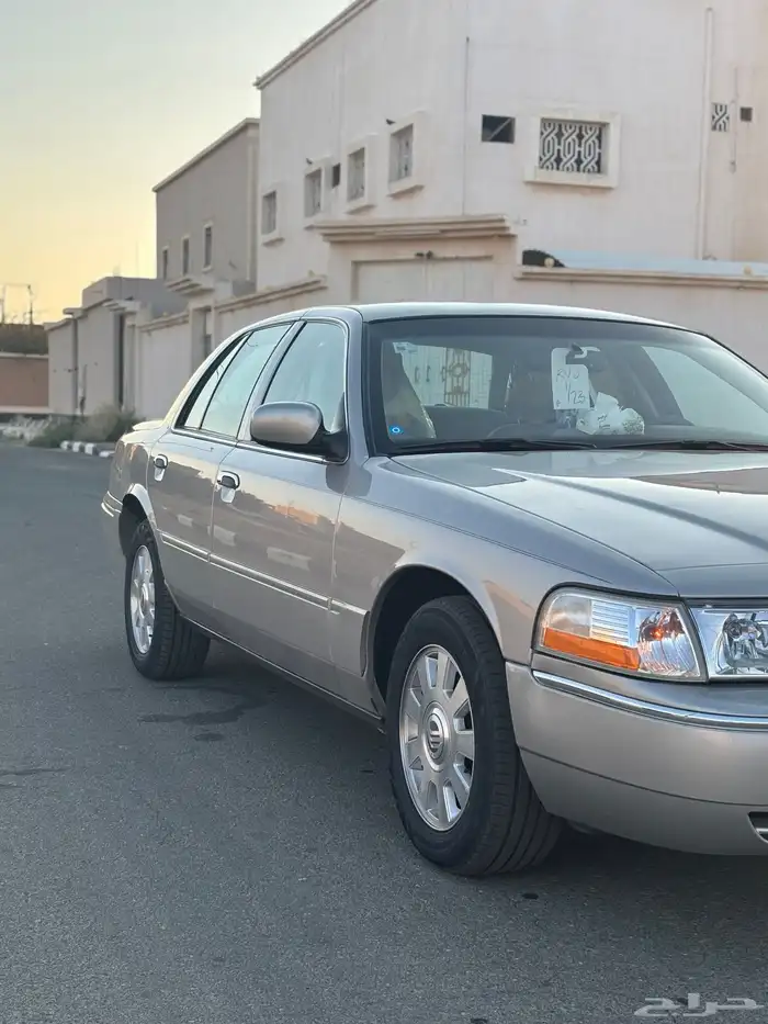 فورد ماركيز 2005 للبيع 2