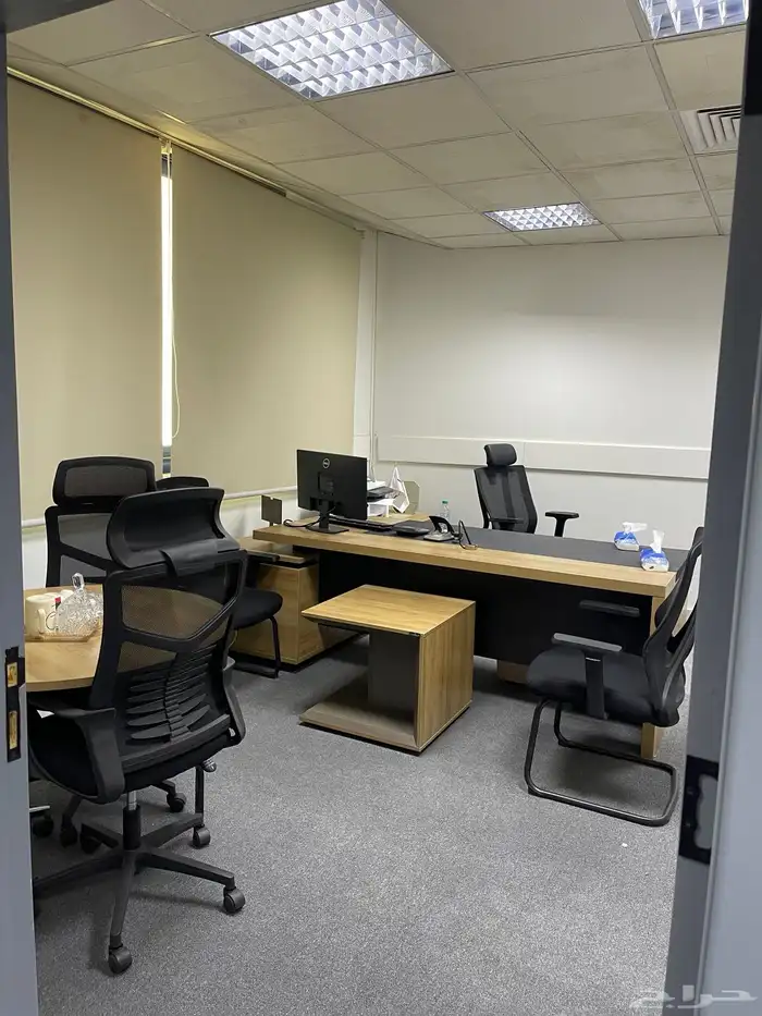 مكتب للتقبيل للشركات او المؤسسات 17