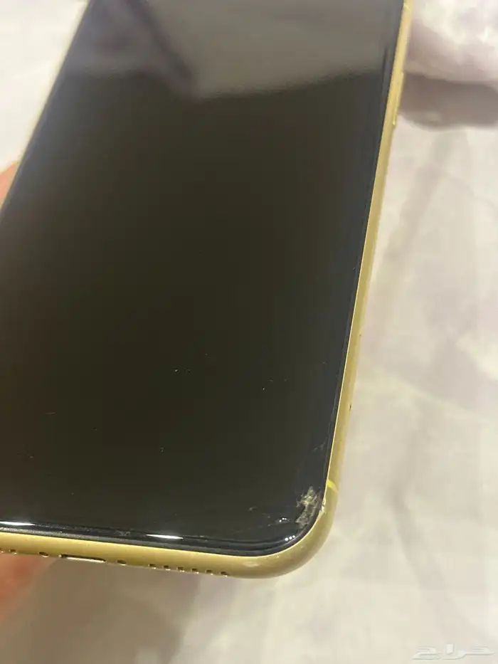 ايفون XR اصفر 0