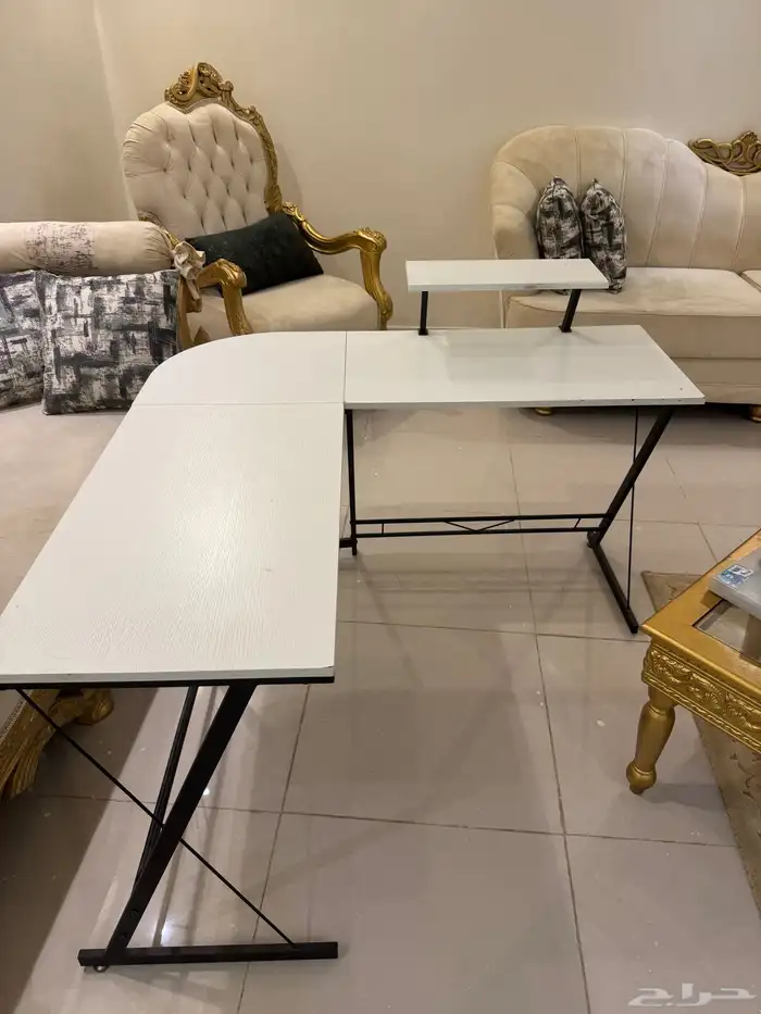 طاولة قيمنق 0