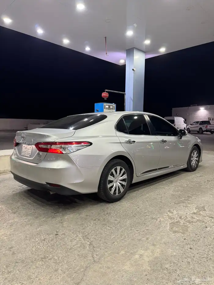 كامري للبيع 1