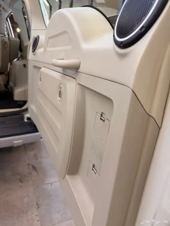 للبيع باجيرو 2015 39