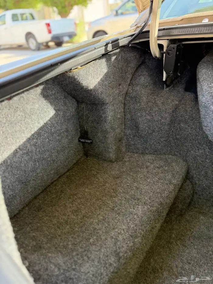 فورد ماركيز كلاسيك 33