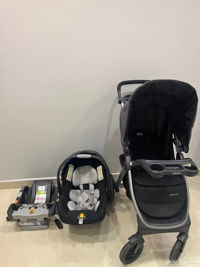 طقم عربية و كرسي سيارة شيكو برافوا 3