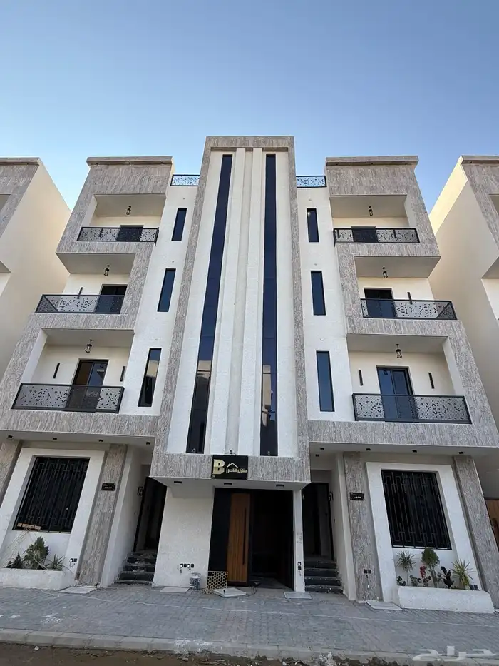 للبيع شقق ارضيه وشقق علويه ف حي المصيف بأسعار تبدأ من430الف 1