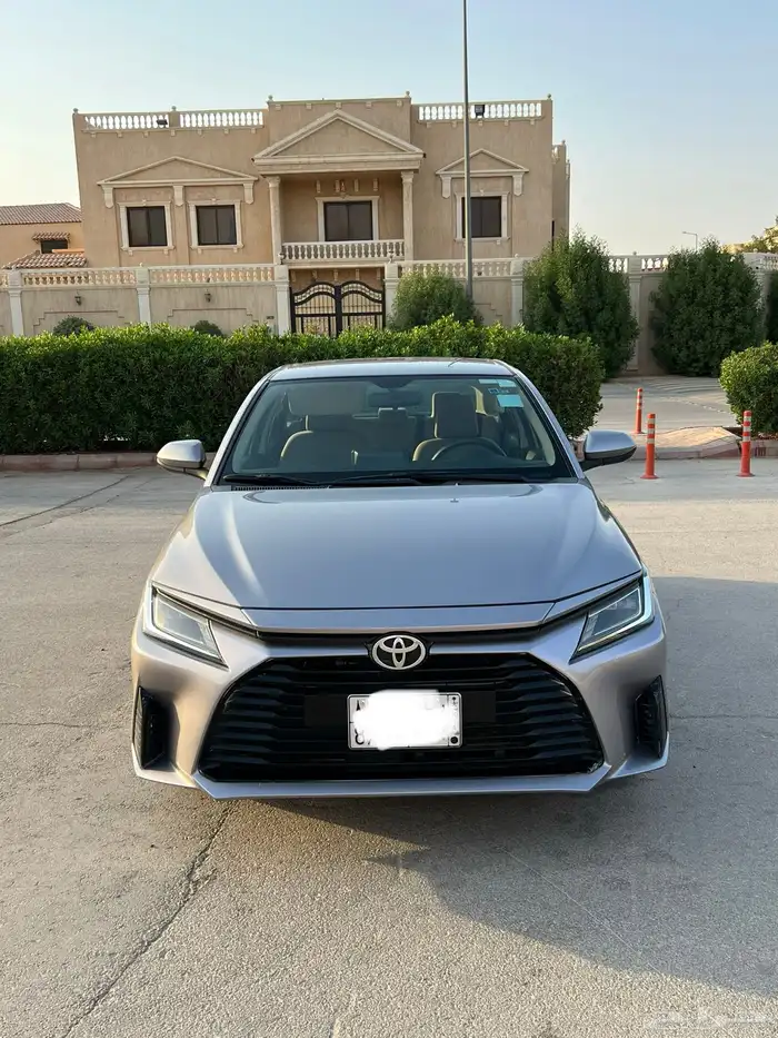 للبيع يارس 2023 وكالة بالكامل 0