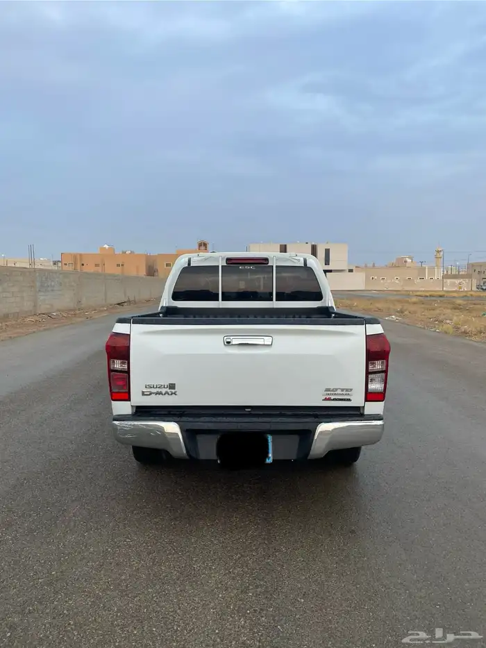 ايسوزو ديماكس 2019 3