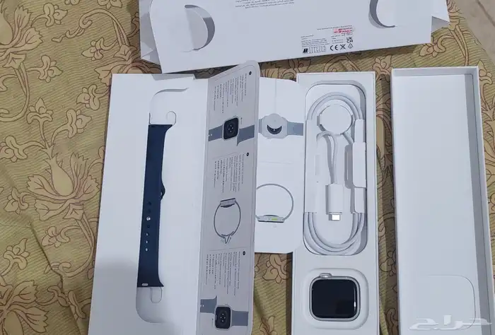 ساعه أبل الجيل التاسع جديد لم تستخدم 0