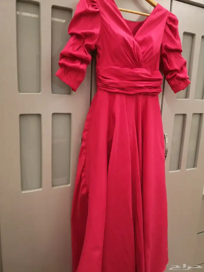 فستان للبيع 0