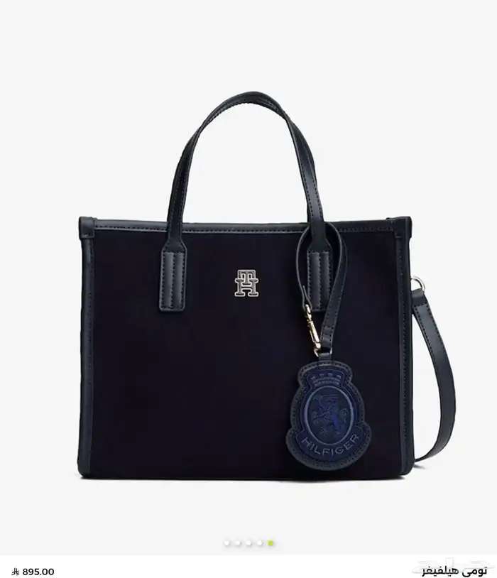 حقيبة تومي هيلفيغر أصلية جديدة   لون كحلي أنيق 1