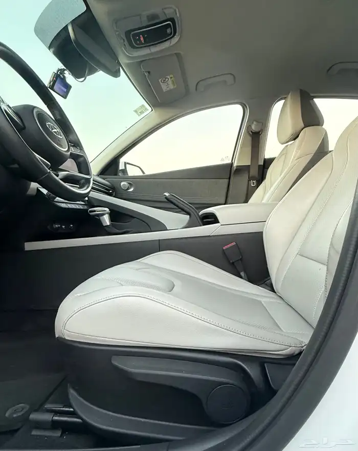 هونداي النترا 2021 ( بنزين ) فل كامل بدون فتحه سقف للبيع 14