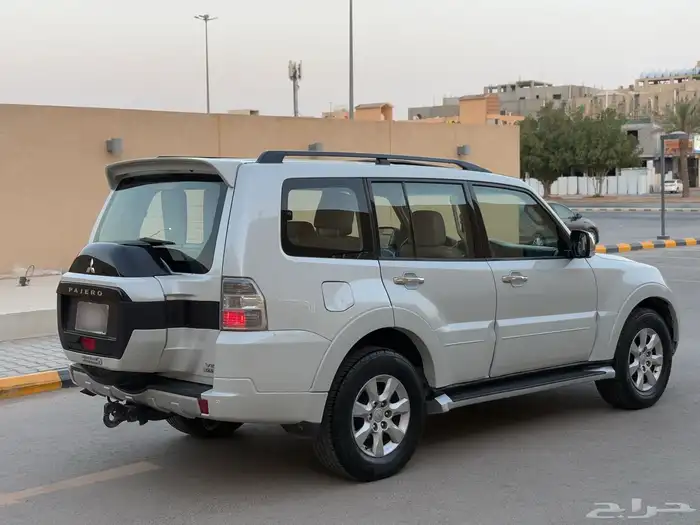 للبيع ميتسوبيشي باجيرو 2019 فل كامل 4
