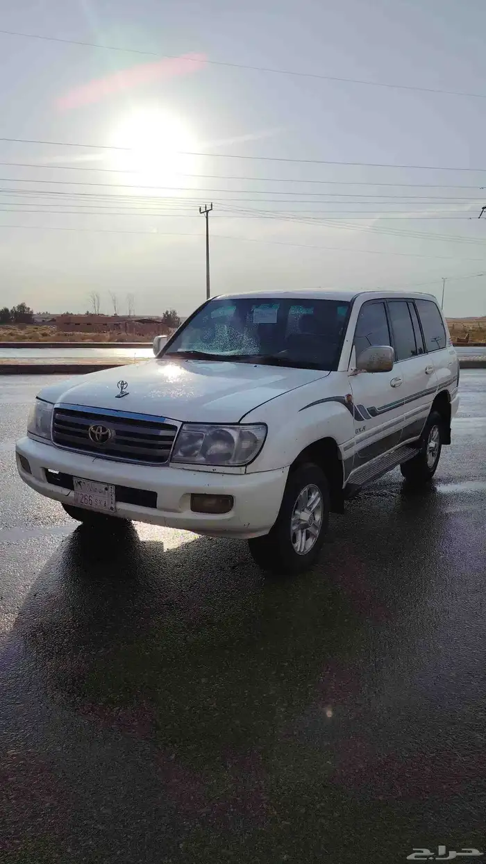 للبيع جيب صالون2006جي اكس ار 2