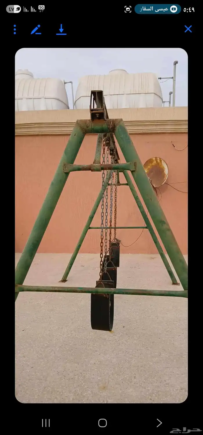 للبيع مكيفات شباك ومضلات كراج 7