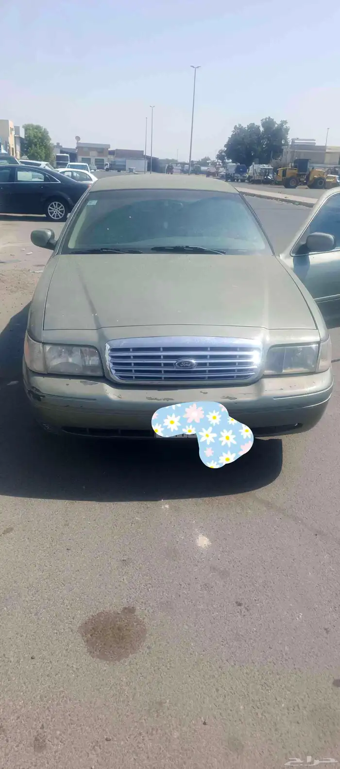 فورد فكتوريا 2004 1