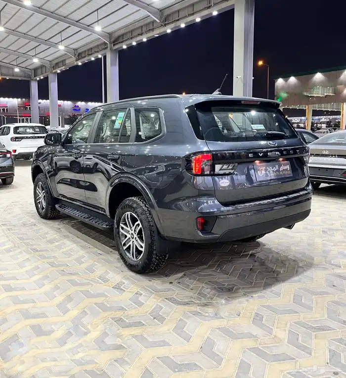 فورد ايفرست XLS بنزين دبل 2025 السعر شامل 142650 1