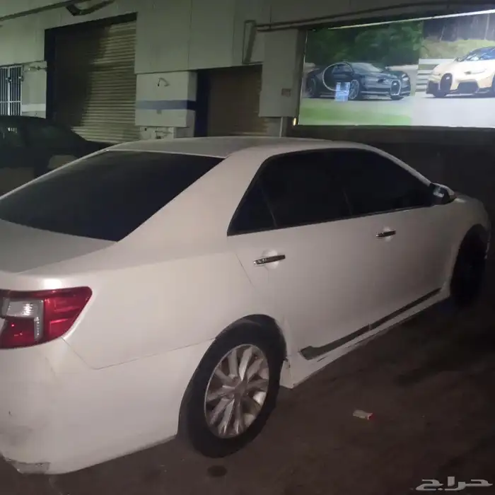 سياره كامري موديل 2013 للبيع 1