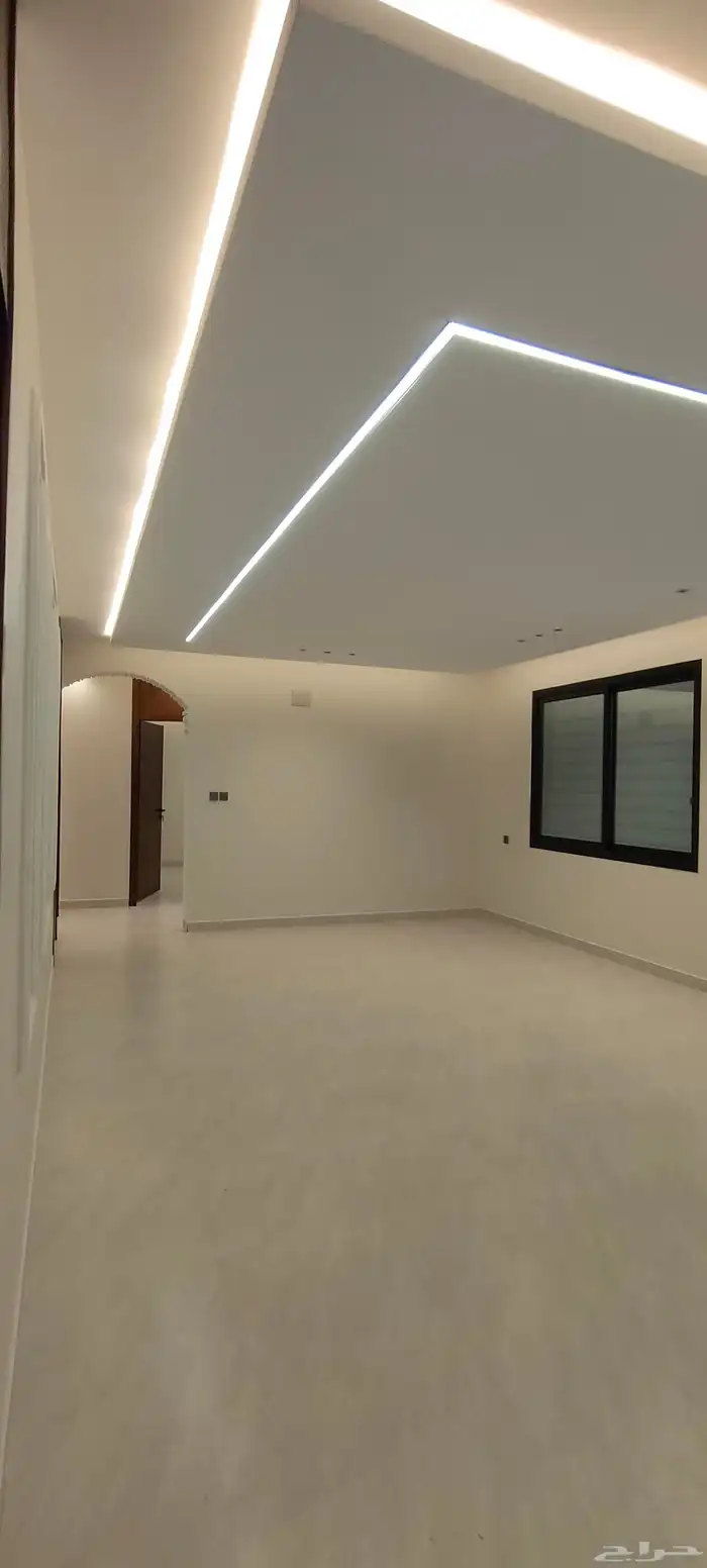 للبيع شقق ارضية وعلويه موقع مميز أسعار تبدا من 520الف 15