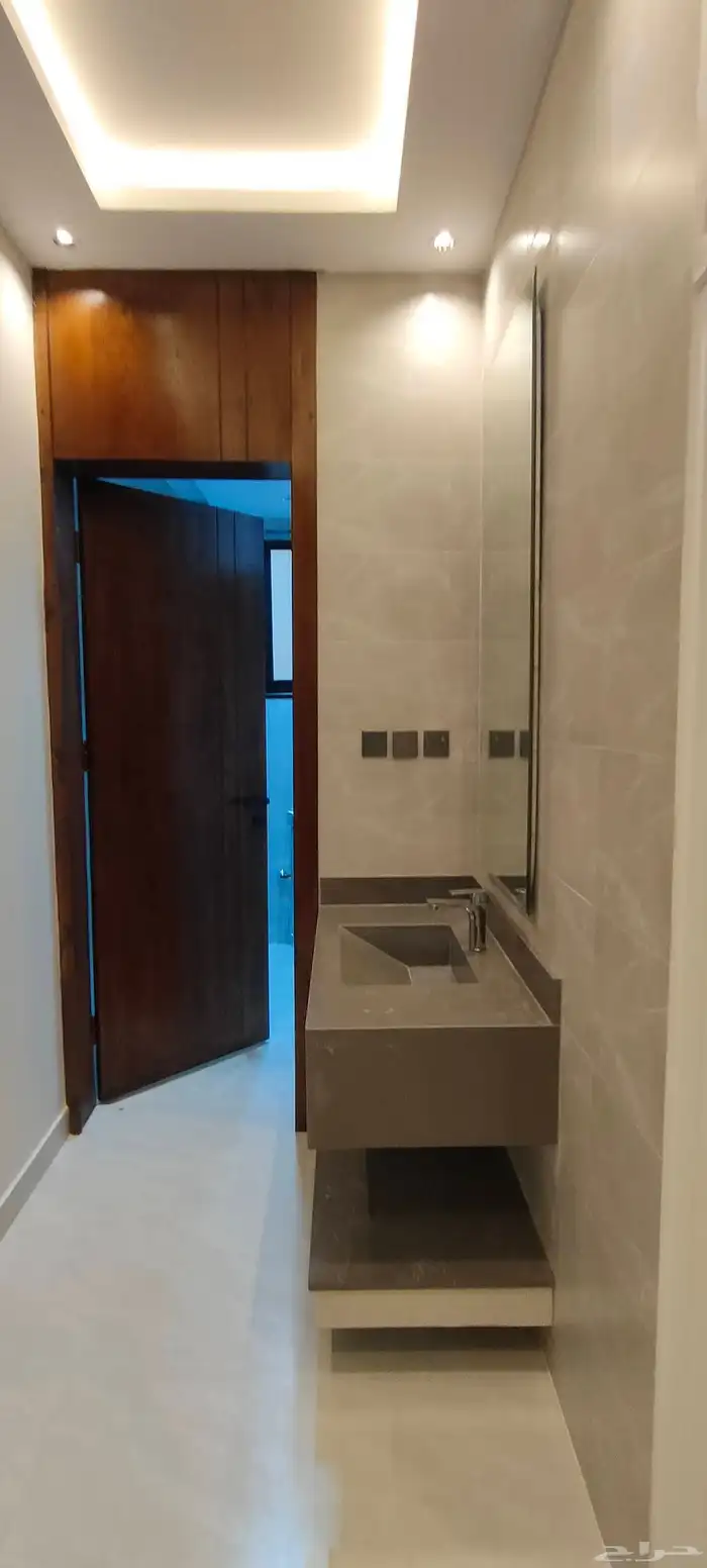 للبيع شقق ارضية وعلويه موقع مميز أسعار تبدا من 520الف 18