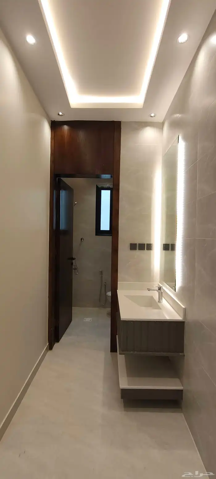 للبيع شقق ارضية وعلويه موقع مميز أسعار تبدا من 520الف 38