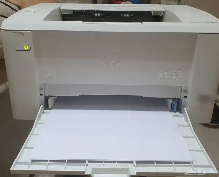 طابعة ليزر اتش بي اسود 1