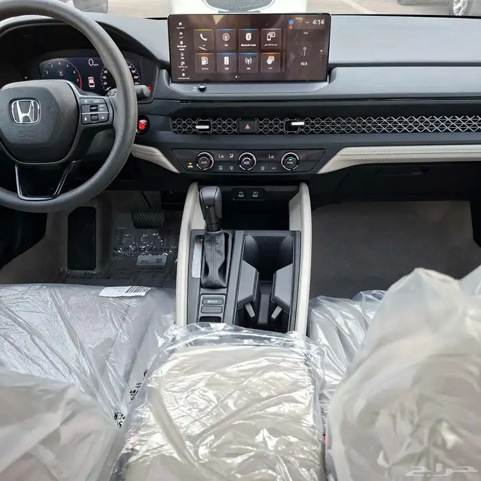 هوندا اكورد 2025 EX نص فل خليجي السعر 128 الف شامل الضريبه 18