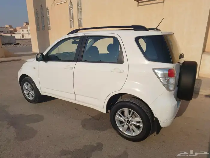 ديهاتسو تريوس 2011 4