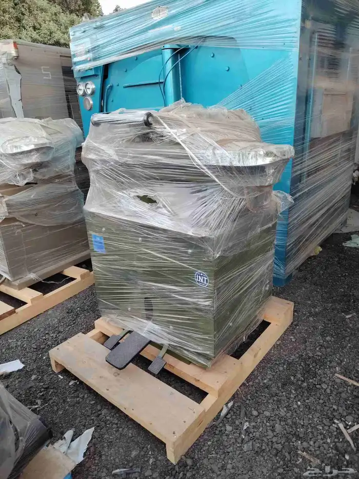 معدات مغسلة ملابس للبيع (جديد - مستخدم) 3