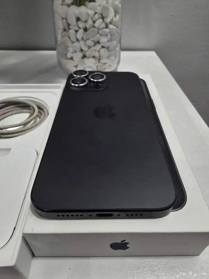 ايفون 15 برو ماكس 2