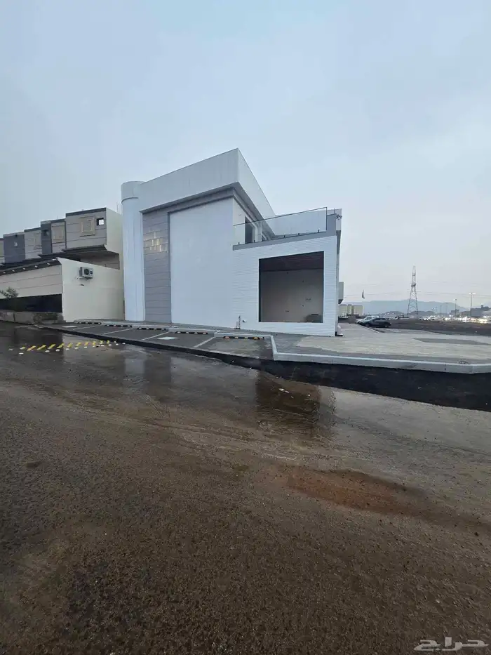 معارض تجارية بالعزيزية طريق الامام مسلم 0