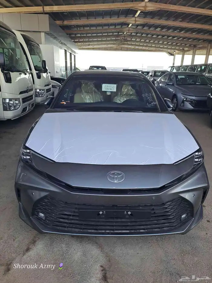 تويوتا كاميري LE نص فل هيبر موديل 2025 0