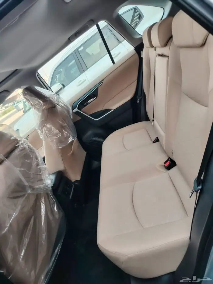 تويوتا راف فور XLE موديل 2025 سعودي 6