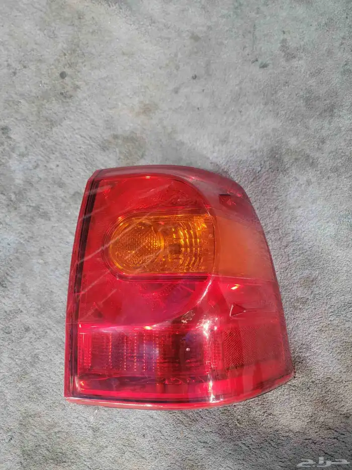 اسطب جيب لاندكروزر يمين 2013-2014-2015 0