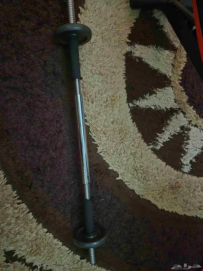 أوزان جيم 20 و30 وكرسي جديد لم يستخدم 3