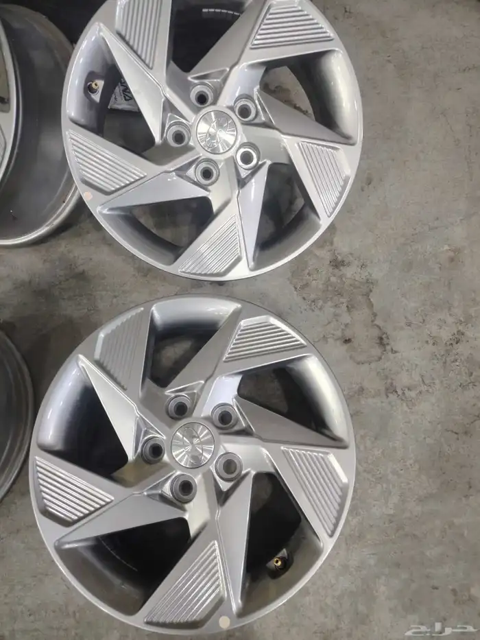 جنوط هيونداي سوناتا 2025 استنادر أصلية اصفار مقاس 16 1