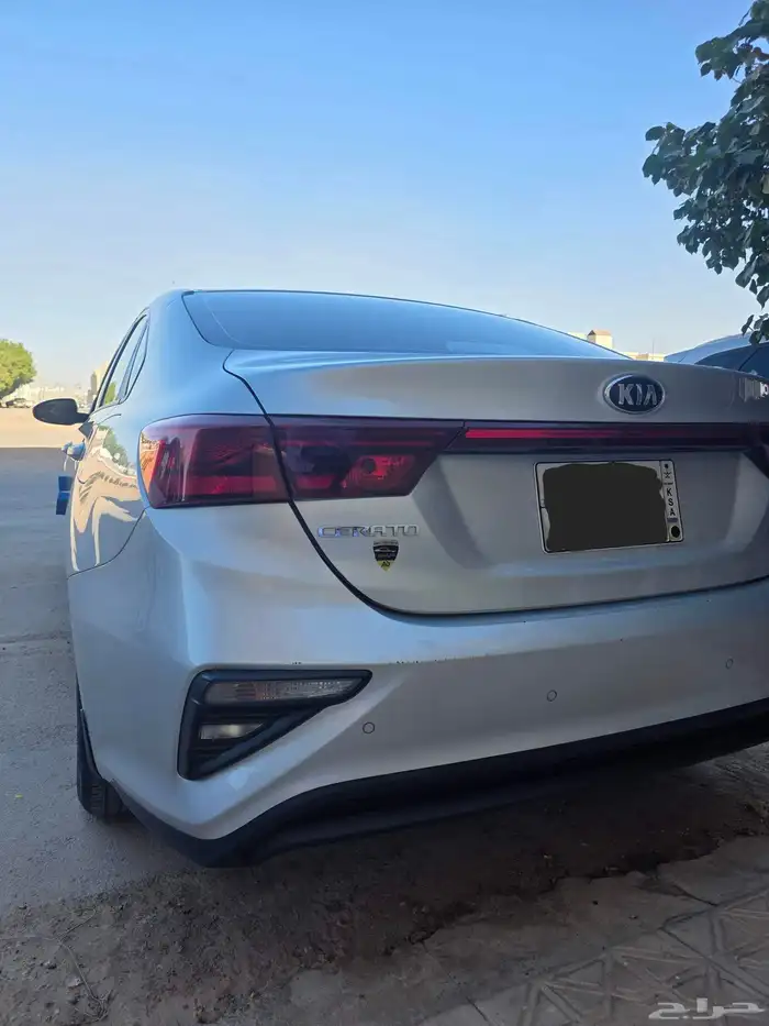 للبيع كيا سيراتو 2021 فضي 6