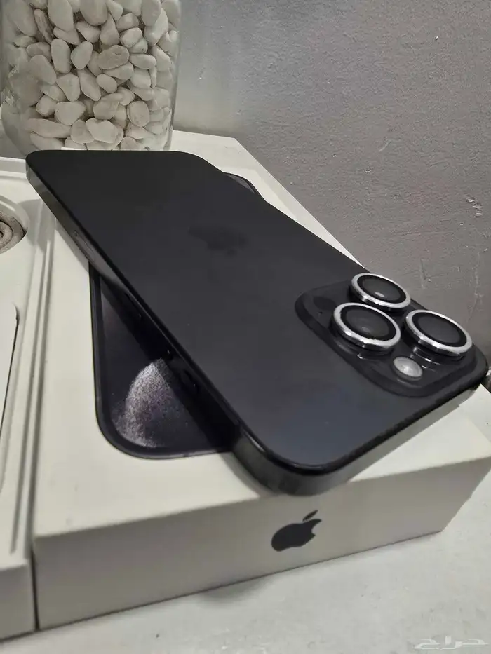 ايفون 15 برو ماكس 4