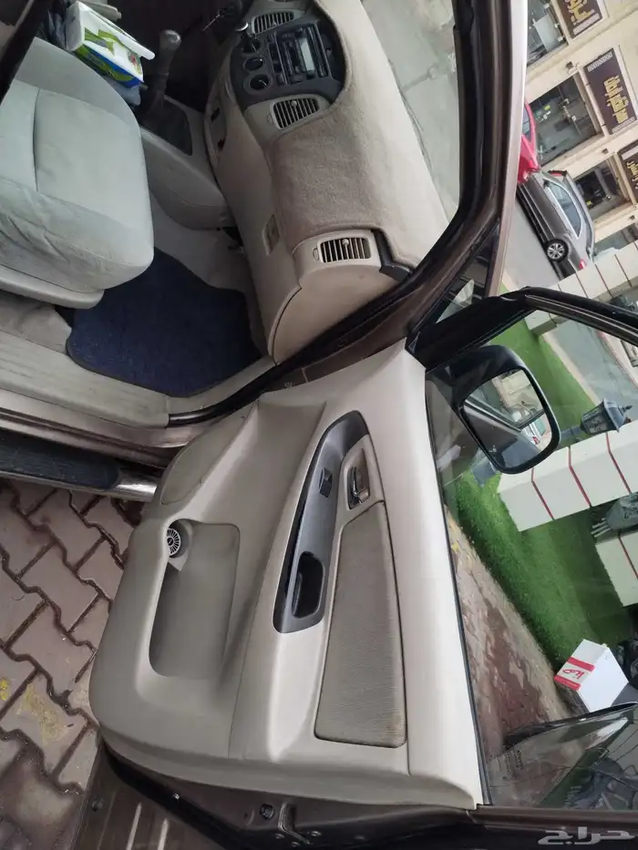 للبيع انوفا 2009 نظيفة جاهزة للاستخدام 16