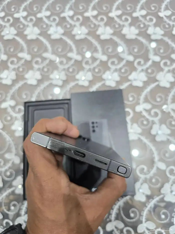 Samsung S24 ultra 512g 7