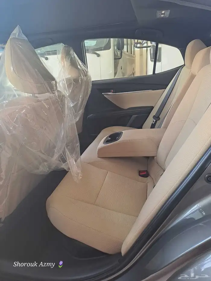 تويوتا كاميري LE نص فل هيبر موديل 2025 8