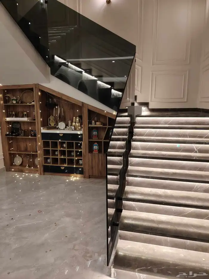 مرايا زجاج جده 9