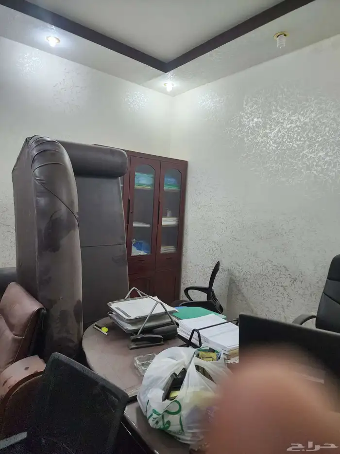مكتب للبيع 0
