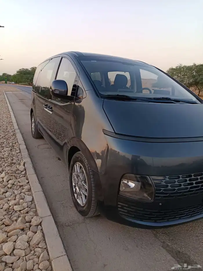 هونداي ستاريا 2021 10