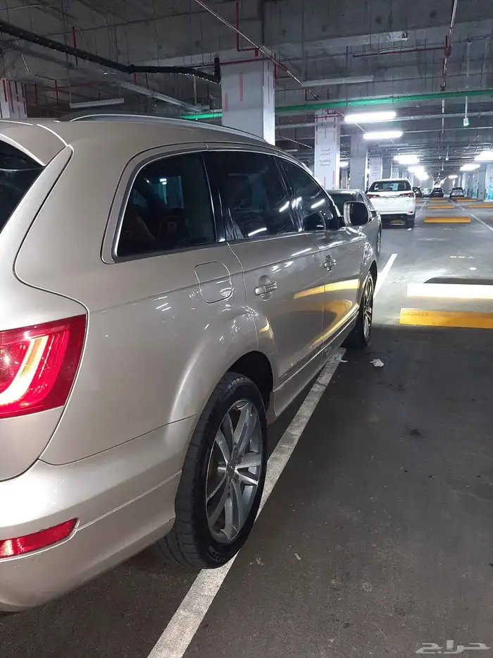 اودي Audi Q7 2012 اعلي فئه 24