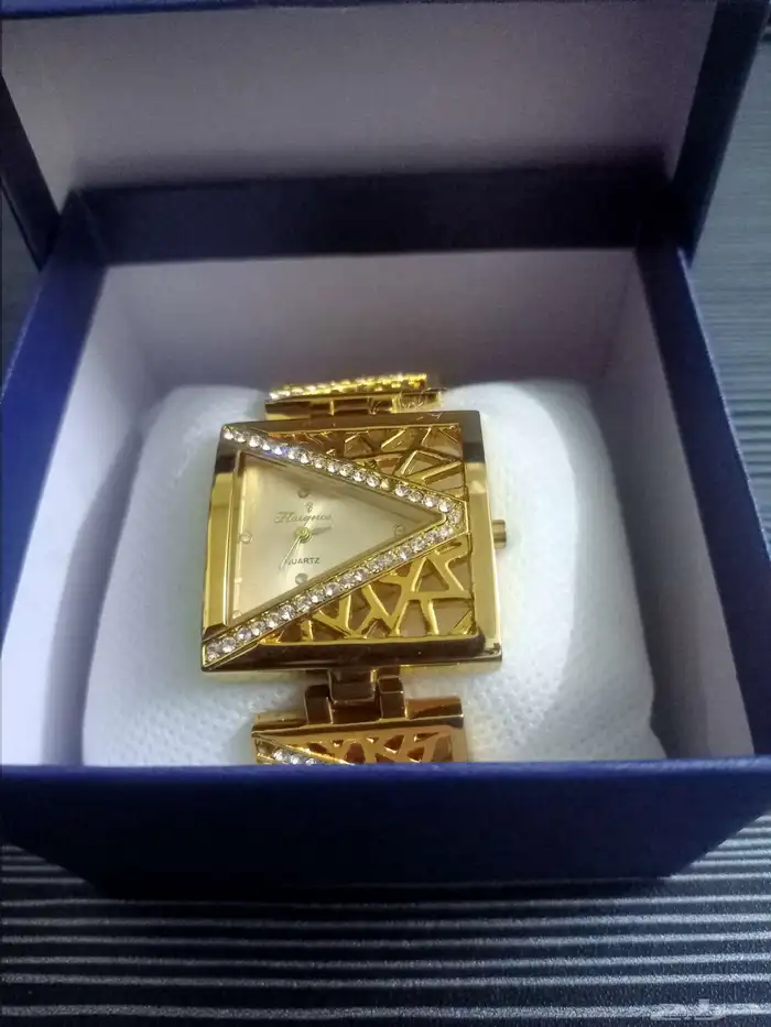 ساعات جديدة للبيع 8