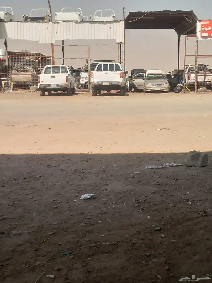 يوجد جميع قطع غيار السيارات المستعملة ايسوزو و مستبشي 3