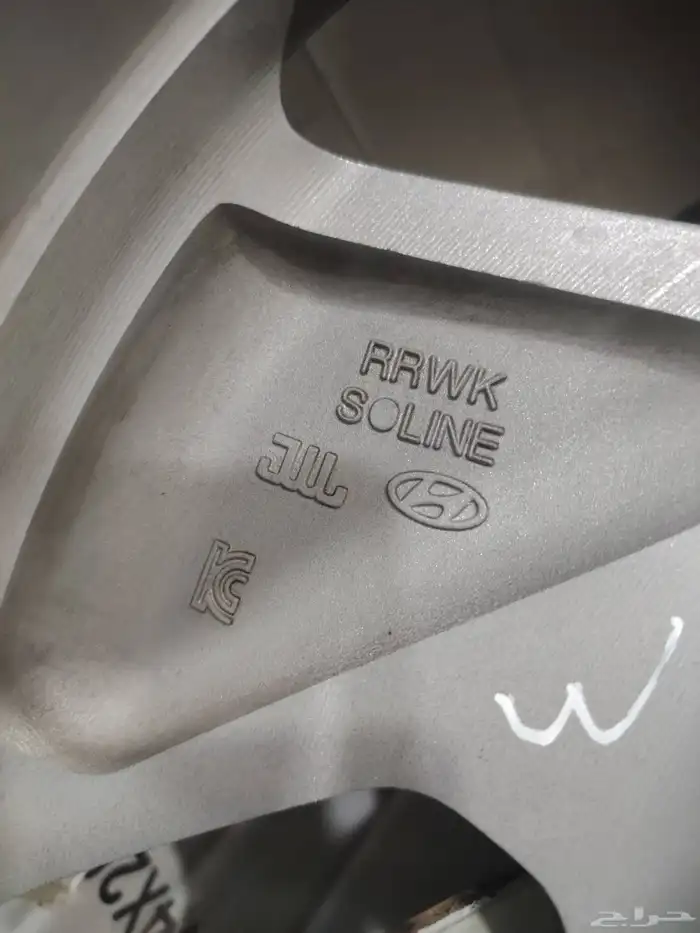 جنوط هيونداي سوناتا 2025 استنادر أصلية اصفار مقاس 16 3